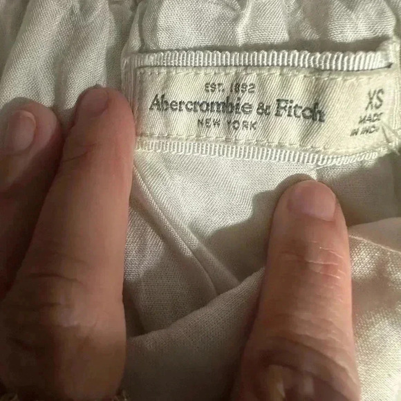 Abercrombie and Fitch Mini Skirt Size XS NWT - Picture 5 of 5